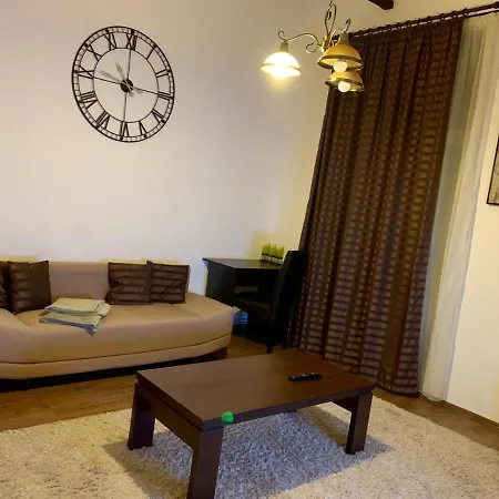 Cosy In The Heart Of The Old Town Center