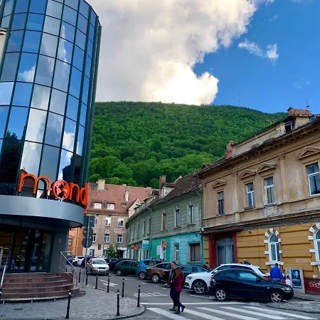 Cosy In The Heart Of The Old Town Center Апартаменти