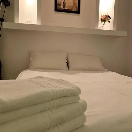 Cosy In The Heart Of The Old Town Center *